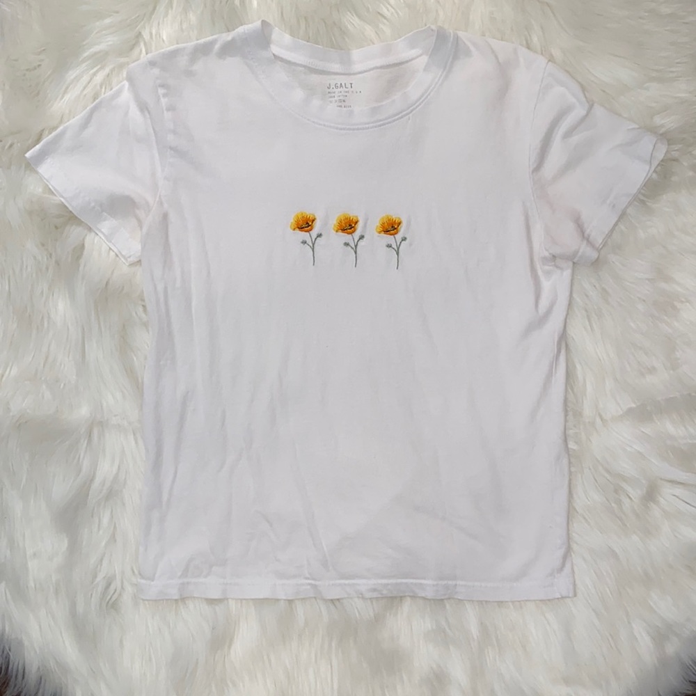 Brandy Melville Flower Tee